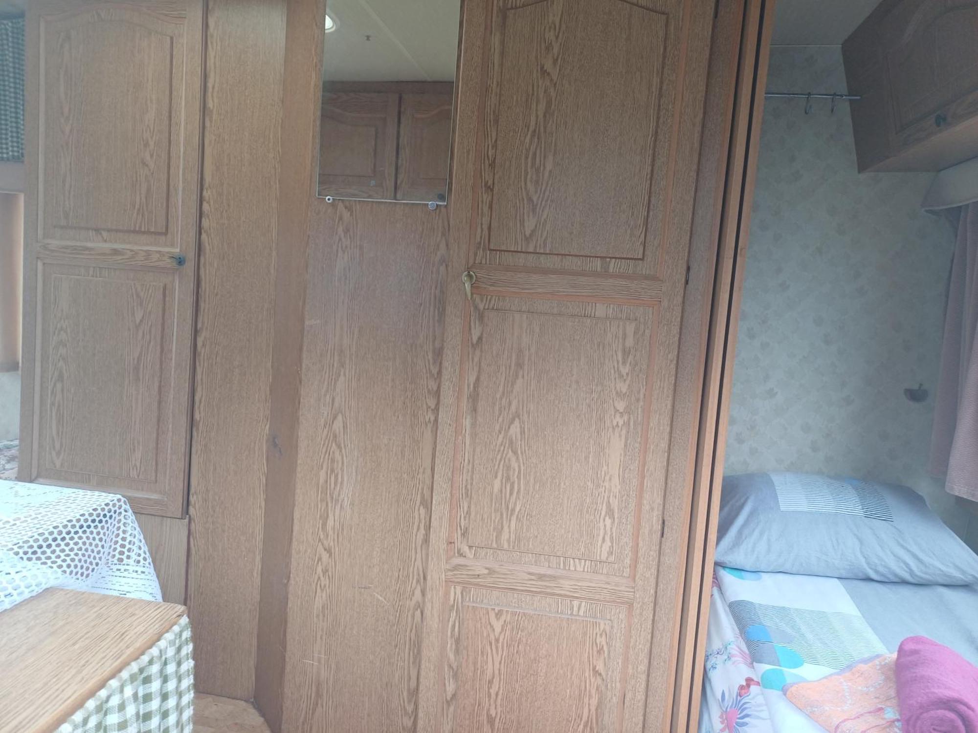 فندق Katun Ljeljenak بلوزين المظهر الخارجي الصورة