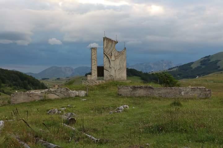 فندق Katun Ljeljenak بلوزين المظهر الخارجي الصورة